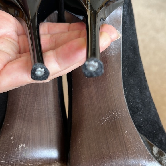 Stuart Weitzman high heels black suede leather 7 1/2 M - Picture 6 of 9